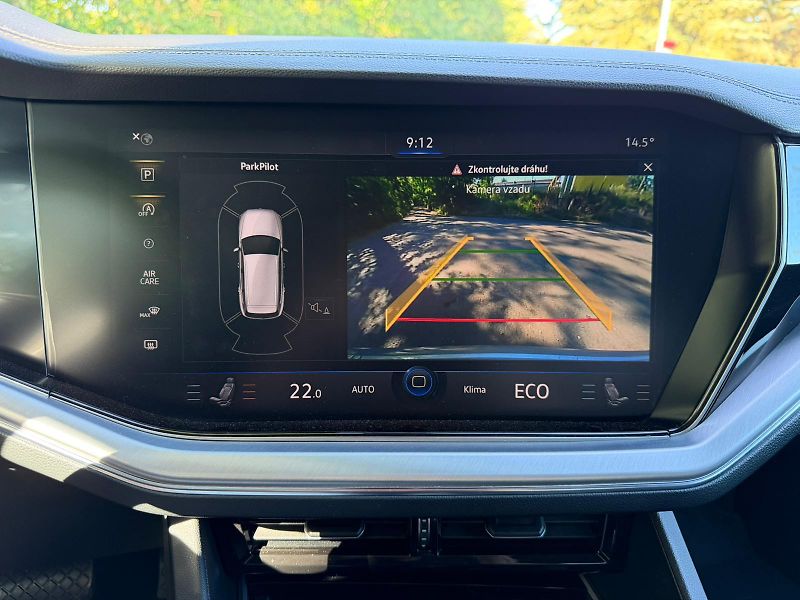 Volkswagen Touareg (2018) - fotka 19 z 28