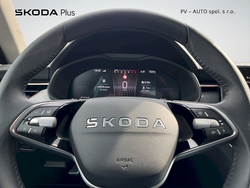 Škoda Scala (2025) TOP SELECTION 1.0 TSI 85kW - fotka 10 z 31