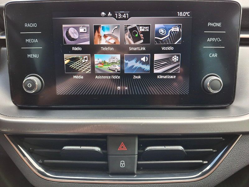 Škoda Scala (2020) Style DSG 1,5TSi 110kW - fotka 19 z 32