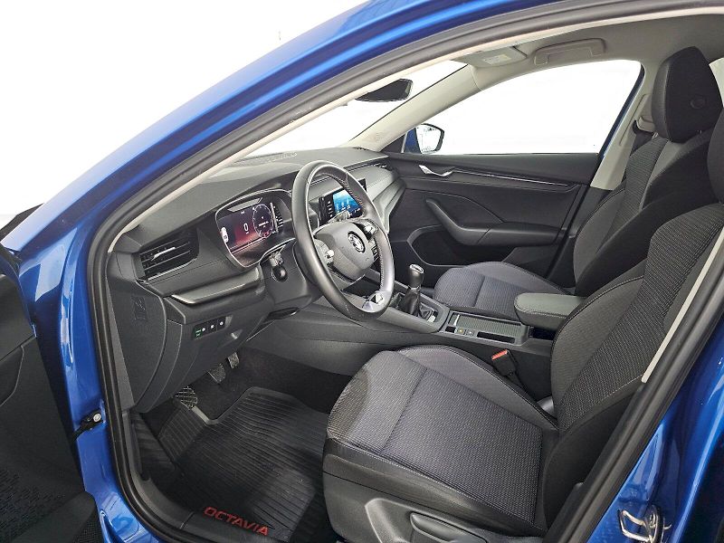 Škoda Octavia (2021) 1.5TSI 110kW  Ambition - fotka 6 z 32