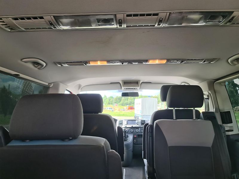 Volkswagen Multivan T5 2.0 TDi 103-KW KLIMA 7-MÍST - fotka 32 z 42