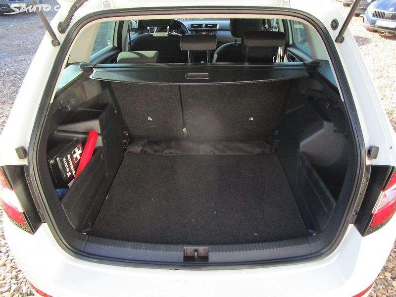Škoda Fabia 1,0 TSI-70KW-STK ČR+NOVÝ OLEJ - fotka 11 z 23