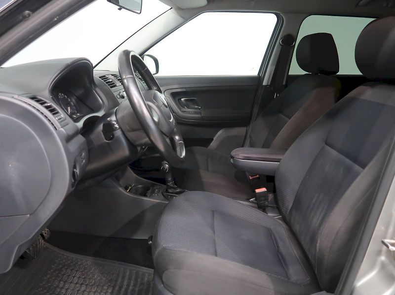 Škoda Fabia (2011) ELEGANCE 1.2TSI 77kW KOMBI DSG - fotka 16 z 24