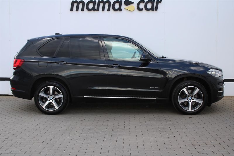 BMW X5 xDrive 30d Bang&Olufsen - fotka 8 z 30