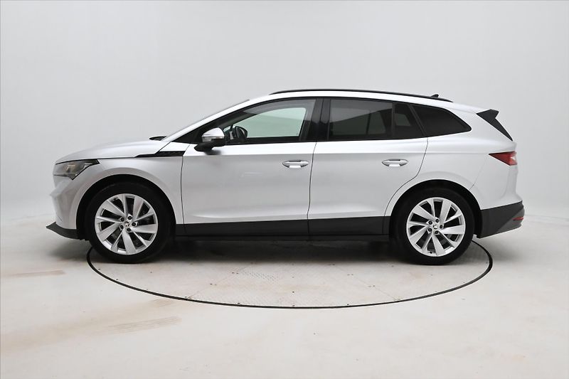 Škoda Enyaq iV60 132kW SOH 88% FIRST Editi - fotka 8 z 32