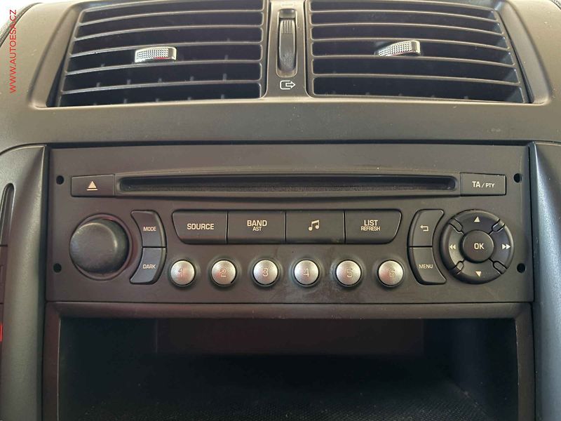 Fiat Scudo (2015) 2.0MJT L2 8míst, 1.maj, AC - fotka 14 z 15