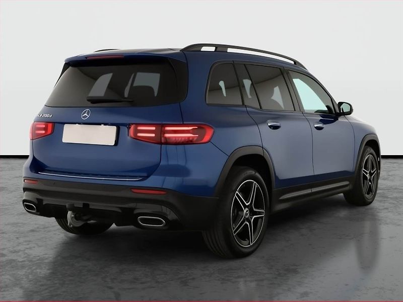 Mercedes-Benz GLB (2025) 200 d, AMG Line, Navigace - fotka 5 z 27
