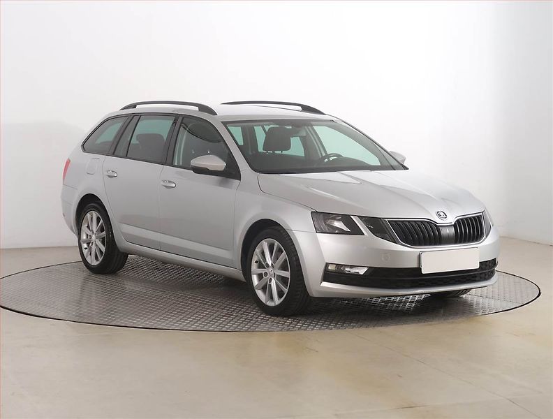Škoda Octavia (2017) 1.6 TDI, Tempomat - fotografie inzerátu