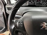 Peugeot 2008 1,2 i 60kW PureTech, ČR,1.maj - náhled 21