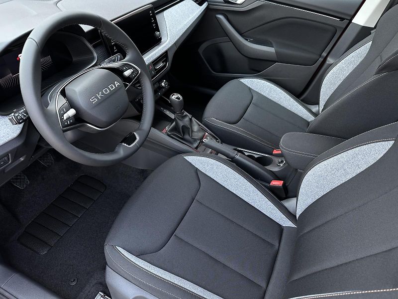 Škoda Kamiq 1.0TSi 116PS Selection 2Z.KLIM - fotka 9 z 37
