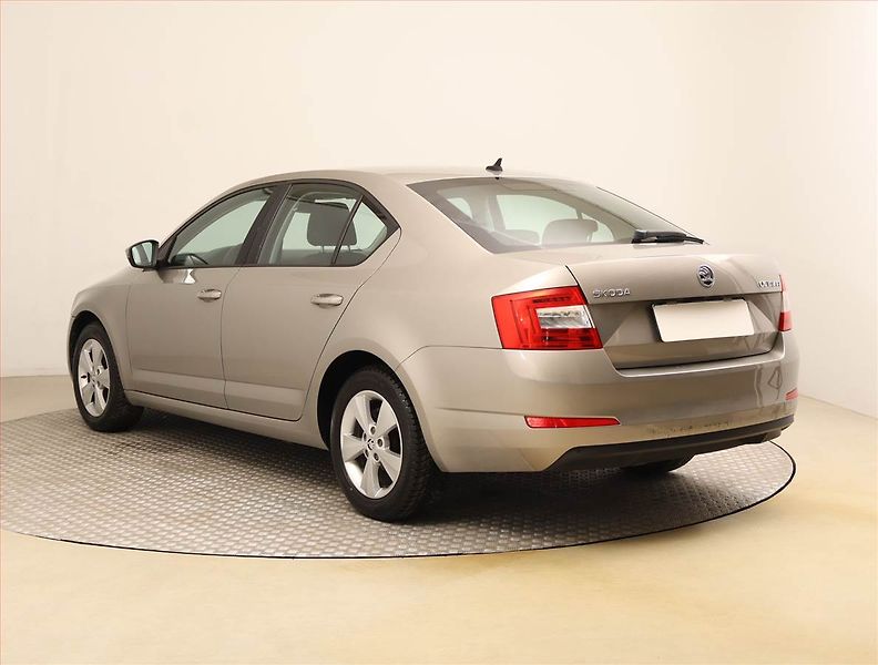 Škoda Octavia (2016) Ambition Plus 1.6 TDI - fotka 4 z 19