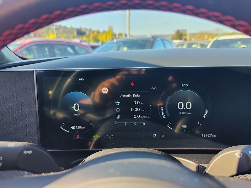 Hyundai Tucson 1.6 T-GDI/212kW N-Line PHEV AT - fotka 17 z 33
