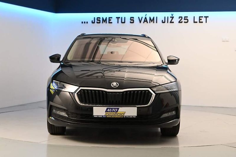 Škoda Octavia (2023) 2.0 LED TOUR Virtual TDI - fotka 3 z 31