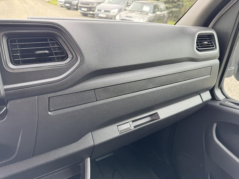Renault Master 2.3DCi,120kw,10pal.,ČR,1.maj. - fotka 33 z 38