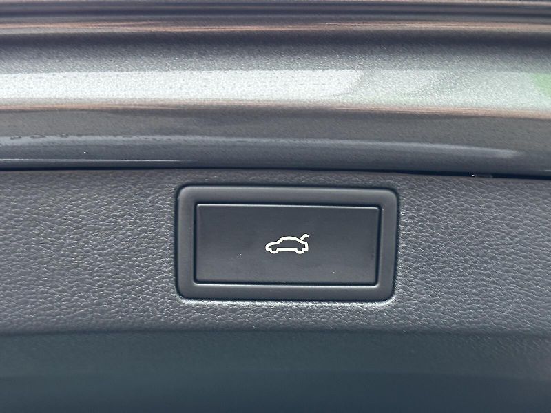 Škoda Scala 1.0TSi DSG 116PS LED V.Cockpit - fotka 43 z 47