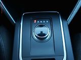Land Rover Discovery (2017) 2.0 TD4 4x4, AT, navi, bixen - náhled 14