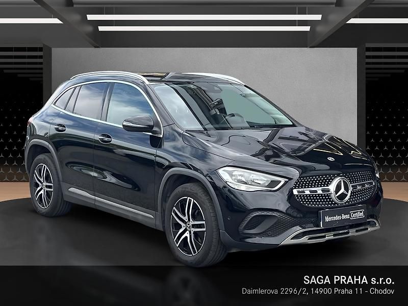 Mercedes-Benz GLA 180d Aut. - fotka 8 z 18