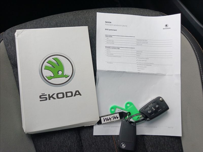 Škoda Scala 1,5 TSI 110kW DSG7, PANORAMA - fotka 23 z 24