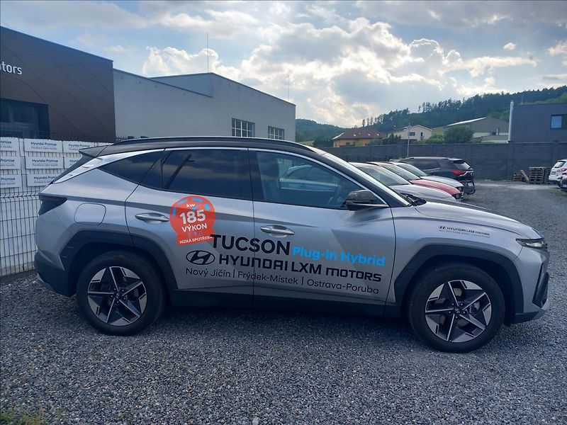 Hyundai Tucson 1,6 T-GDI PHEV AT 4WD PREMIUM - fotka 5 z 25