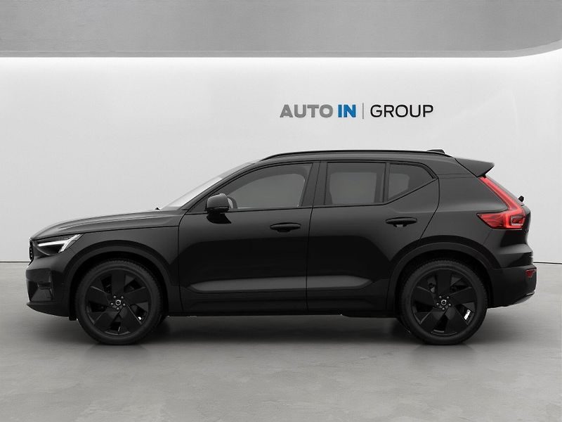 Volvo XC40 (2026) Black Edition PLUS 163k - fotka 3 z 13
