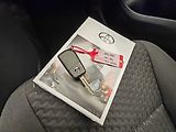 Toyota Yaris Cross 1.5 Hybrid ( 115k ) e-CVT 4x2 - náhled 33