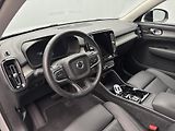 Volvo XC40 B4 DARK PLUS AUT CZ 1.maj - náhled 24