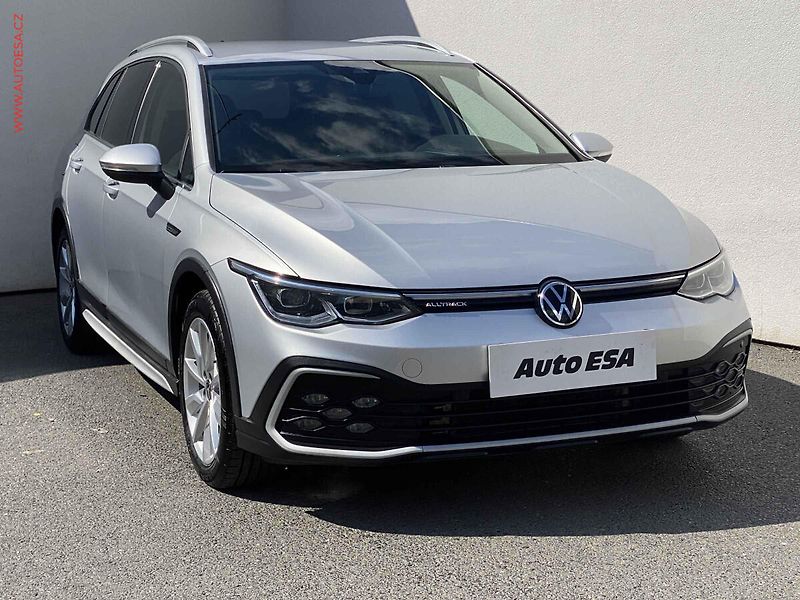 Volkswagen Golf (2021) 2.0 TDi 4x4, 1.maj,ČR - fotografie inzerátu