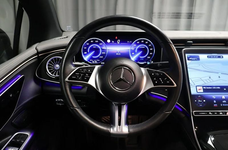 Mercedes-Benz EQE 300 Electric Art 98kWh Kamera  - fotka 16 z 23
