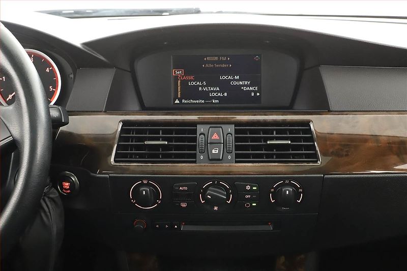 Renault Grand Scénic (2012) 1.5 dCi, 7 míst, Navi - fotka 12 z 17