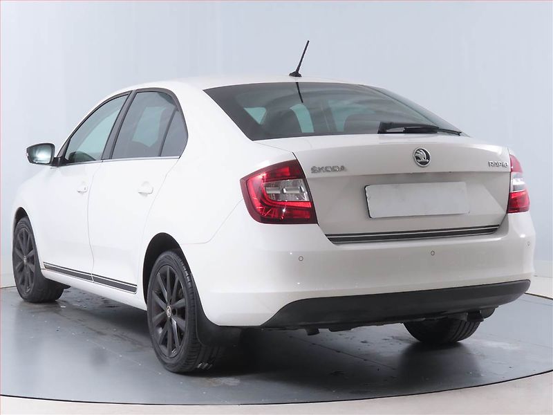 Škoda Rapid (2017) Style 1.0 TSI, Xenony - fotka 4 z 15