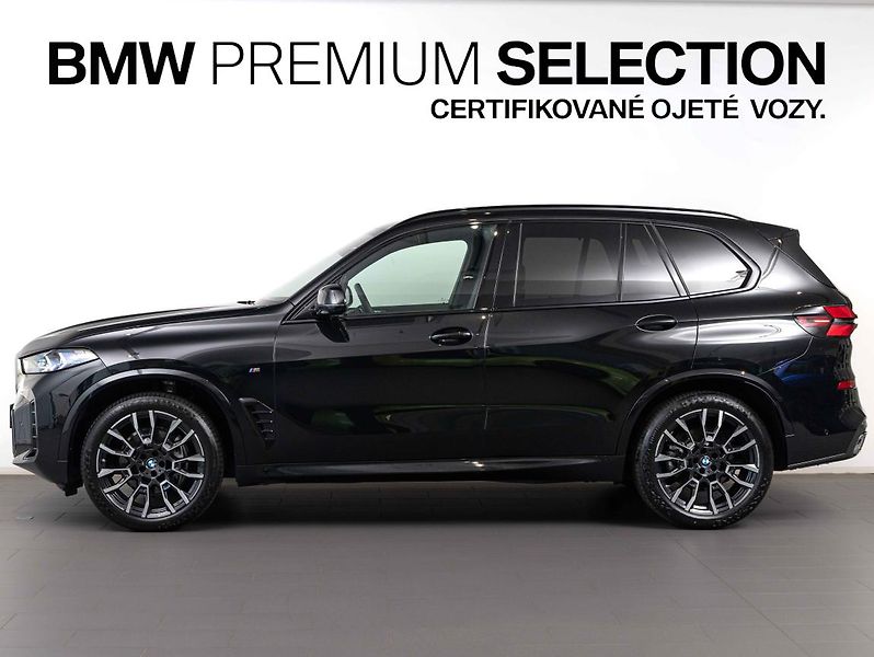BMW X5 xDrive40d - fotka 2 z 23