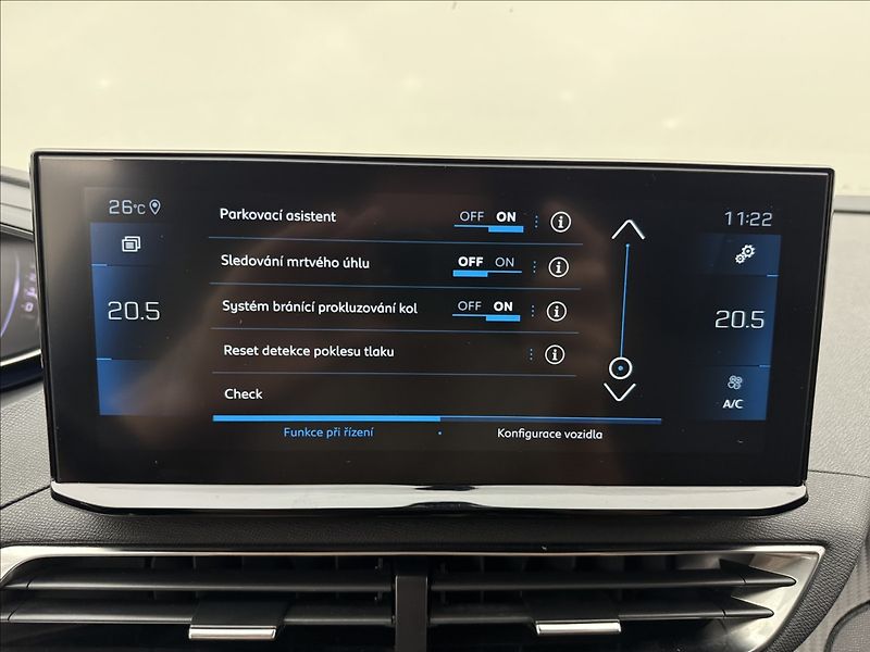 Peugeot 3008 1,2 ALLURE AUTOMAT LED 1MAJ ČR - fotka 21 z 42