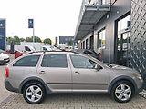 Škoda Octavia SCOUT 2.0 TDI 4x4 103 kW - náhled 9