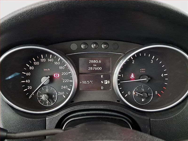 Mercedes-Benz Třídy M (2009) ML 320 CDI , 4X4, Automat - fotka 11 z 20