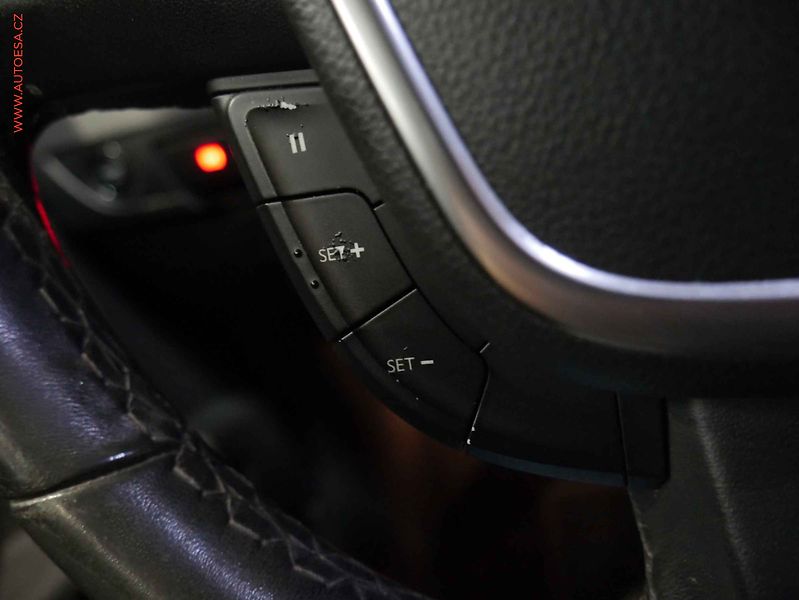 Peugeot 508 (2016) 2.0HDi, ČR, AT, navi, LED - fotka 14 z 26