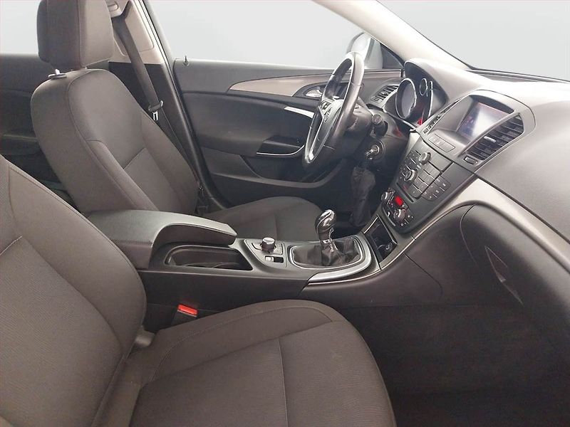 Opel Insignia (2010) 2.0 CDTI, Serv.kniha, po STK - fotka 9 z 19
