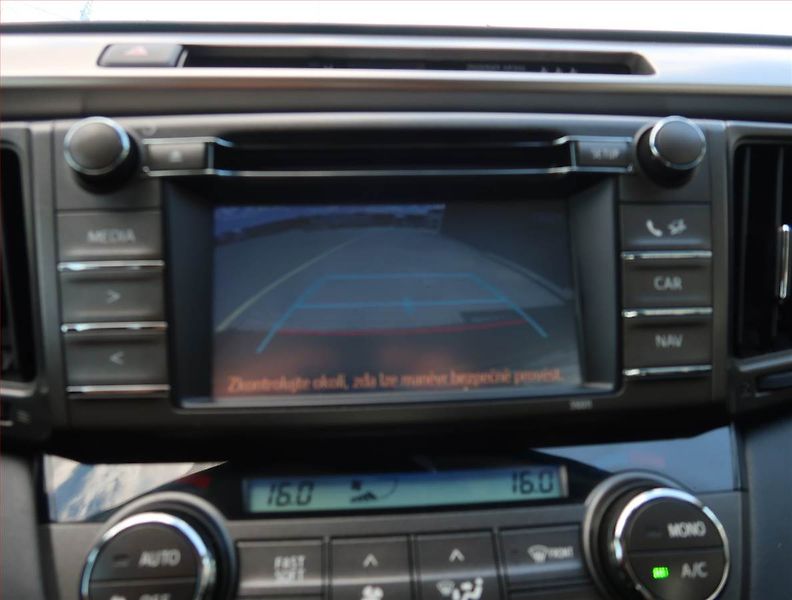 Toyota RAV4 (2015) 2.0 D-4D, ČR,1.maj, Serv.kniha - fotka 15 z 17