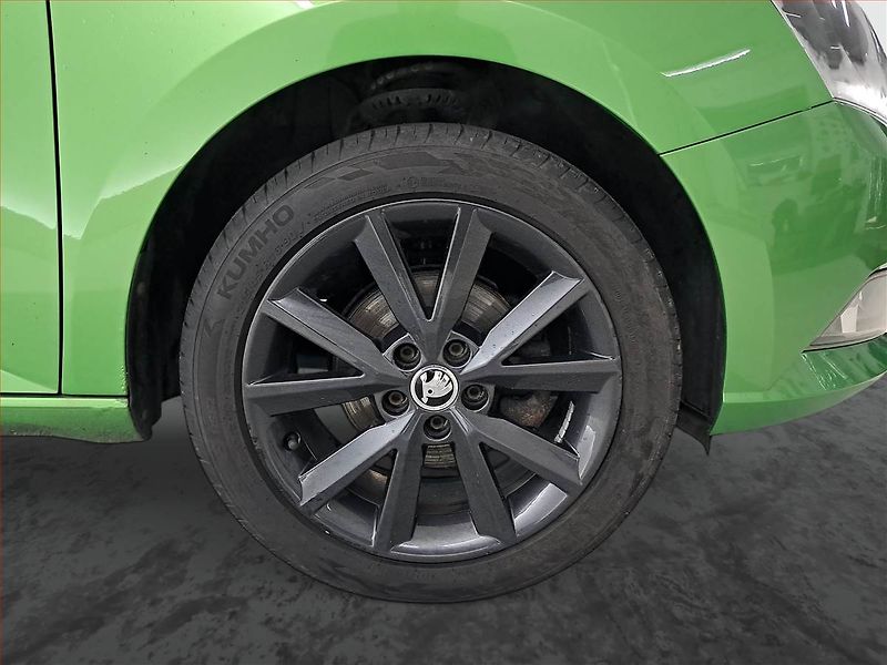 Škoda Fabia (2015) Ambition 1.2 TSI - fotka 14 z 15