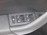 Škoda Octavia (2014) 2.0TDi, ČR, bixen, autoAC - náhled 11