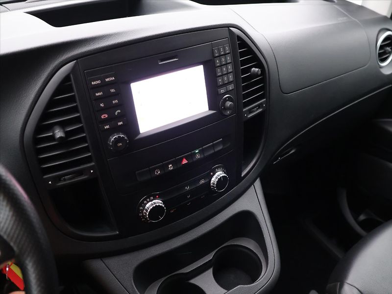 Mercedes-Benz Vito 2,1 119CDI 140kW BlueTEC XL - fotka 20 z 32