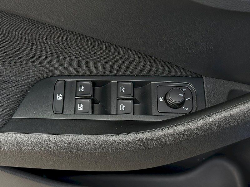 Škoda Scala (2025) 1.0 TSI 85 kW Selection - fotka 7 z 23