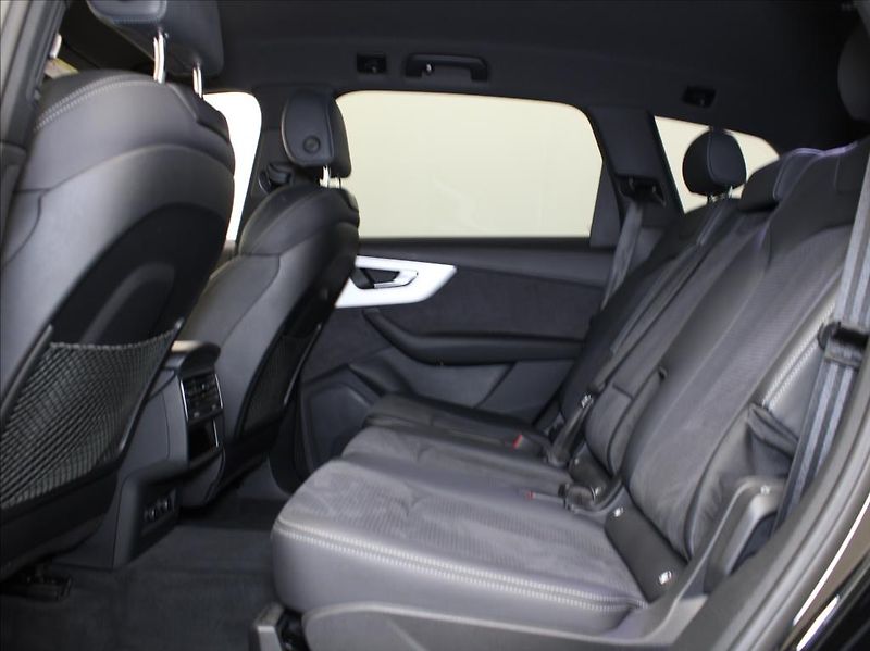 Audi Q7 3,0 50TDi S-Line 36tkm. ČR - fotka 7 z 30