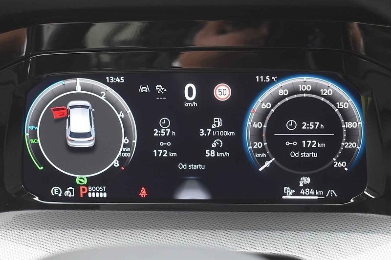 Volkswagen Golf eHybrid je ideální volbou pro ty, kteří po většinu roku jezdí často a na vzdálenosti do sta kilometrů