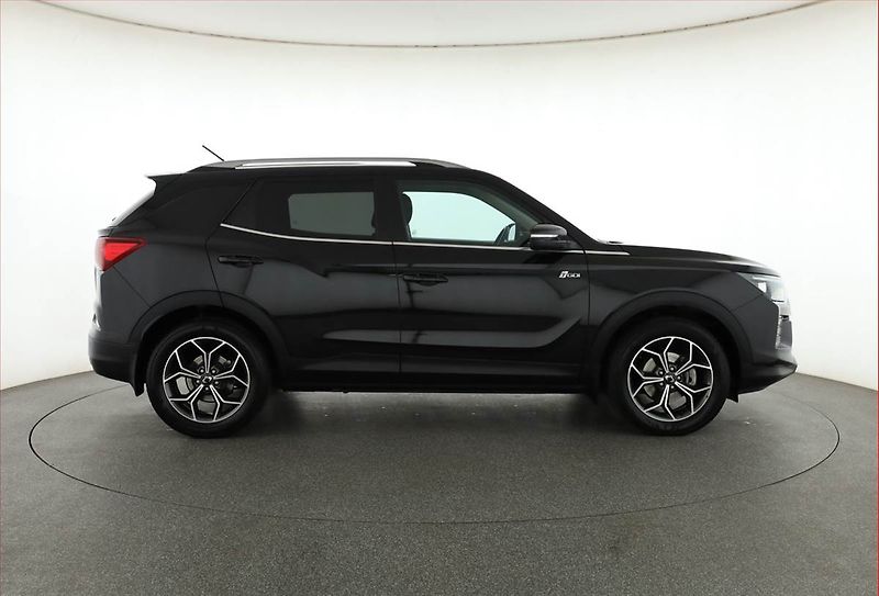 SsangYong Korando (2022) 1.5 T-GDI, Serv.kniha - fotka 6 z 21