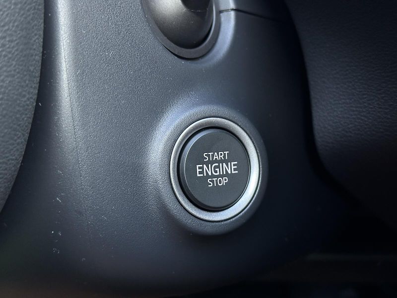 Škoda Kamiq 1.0TSi 116PS KAMERA+PDC P/Z Sm - fotka 18 z 42