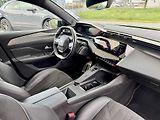 Peugeot 308 (2022) e-GT HYBRID 225 - náhled 17