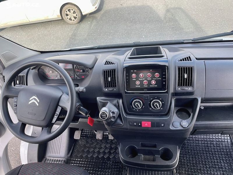 Citroën Jumper (2023) Furgon 35 L3H2 2,2BlueHDi 140k - fotka 5 z 5