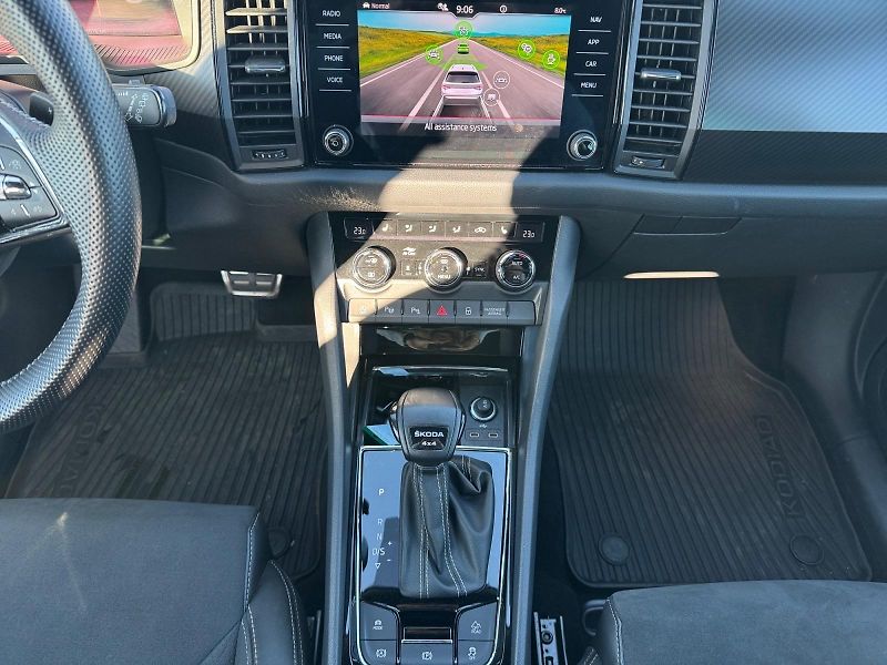Škoda Kodiaq (2023) SPORTLINE 2.0TDI 147kW DSG 4x4 - fotka 10 z 11