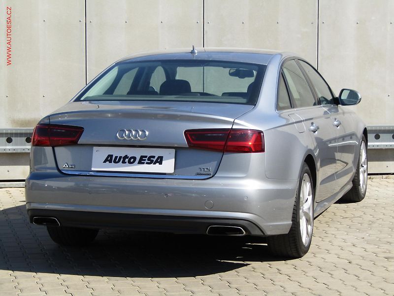 Audi A6 (2015) 3.0 TDi quattro, AT, bixen - fotka 4 z 20