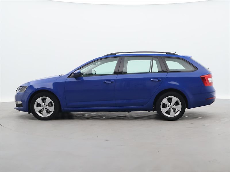 Škoda Octavia 1.6 TDI 85kW Ambition CZ - fotka 4 z 31